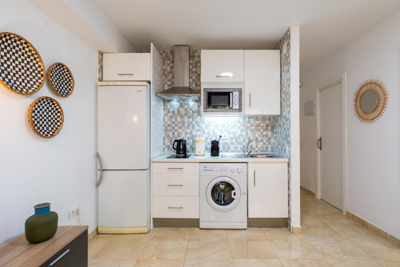 Mp5-Just Renovated Apartment Right On The Beach 马拉加 外观 照片