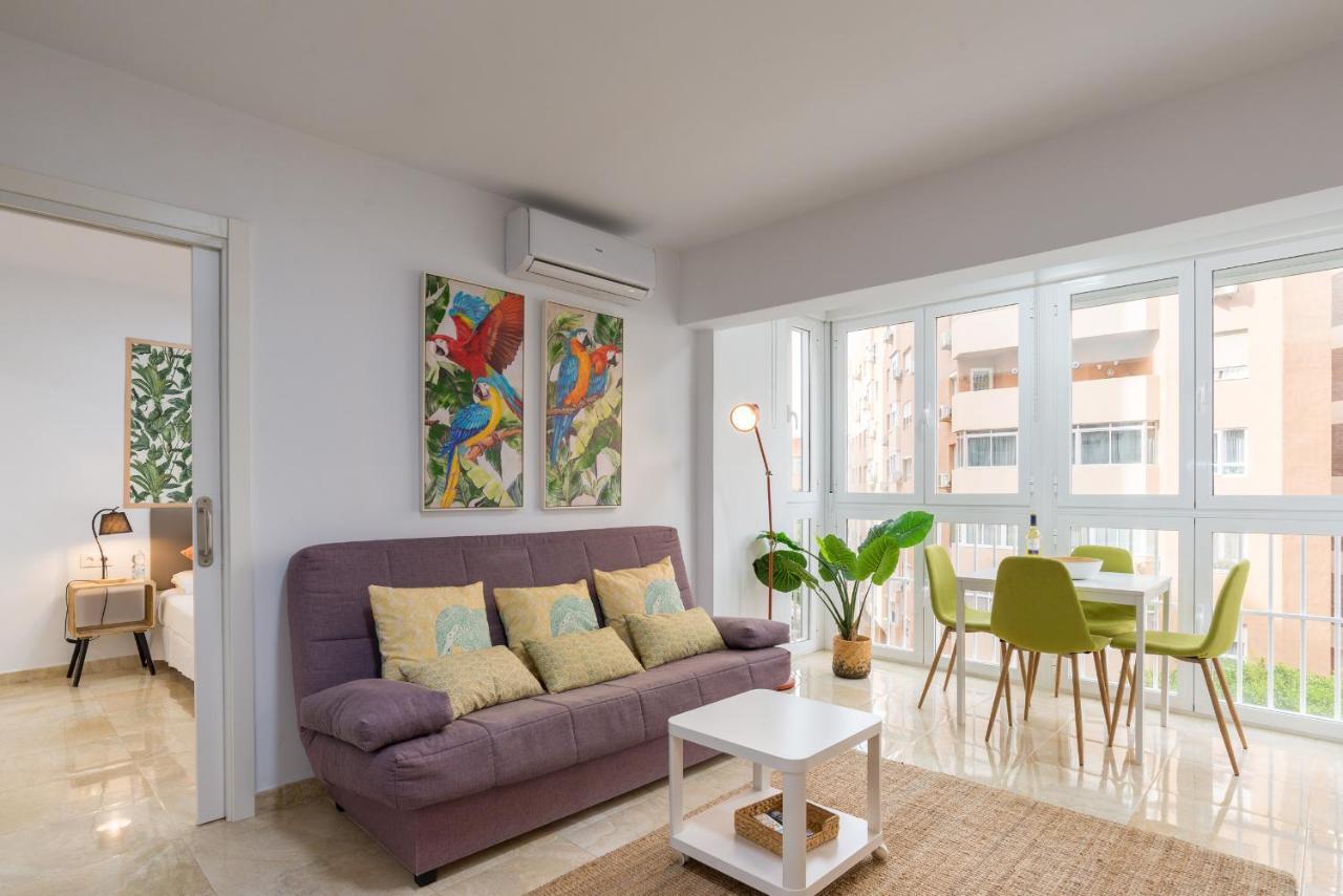Mp5-Just Renovated Apartment Right On The Beach 马拉加 外观 照片